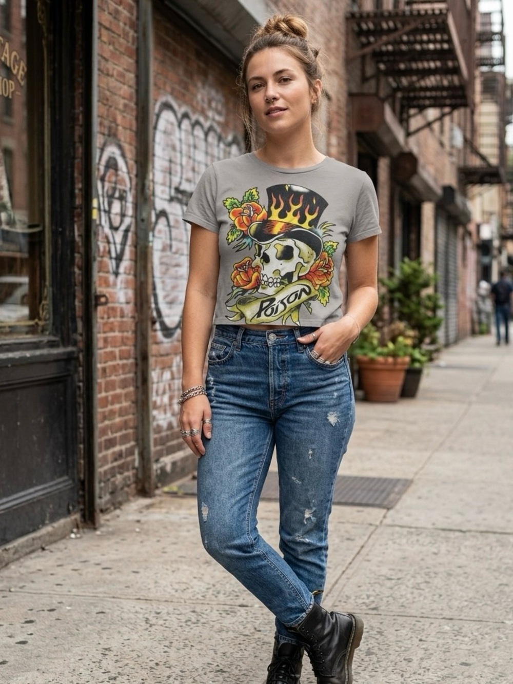 Poison Gray Skull Graphic Crop Top